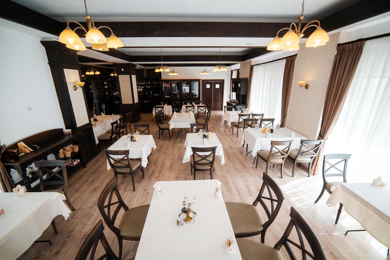 Piatra Pinului Ski & Spa Gura Humorului Luaran gambar